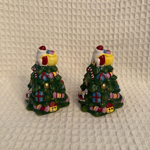 Spode 2005 Christmas Tree Salt And Pepper Shakers Never Used - Picture 2 of 6